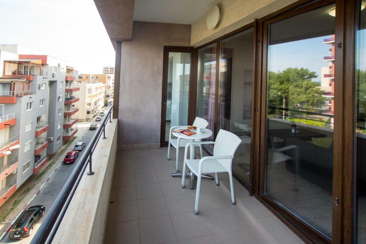 Lake Boutique Apartments & Rooms Mamaia Exteriér fotografie